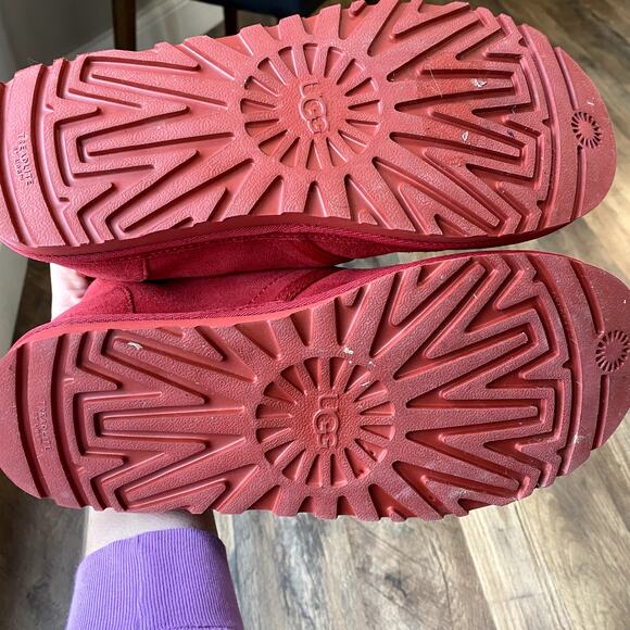 UGG Women's Cherry Red Neumel Chukka Suede Boots 8 - Picture 8 of 12